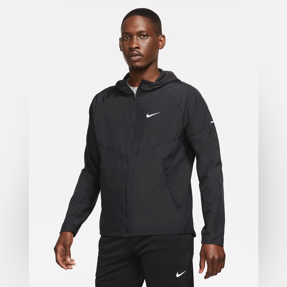 Nike Miler
Men's Repel Running Jacket
